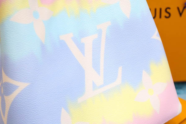 ルイヴィトン ネオノエ 偽物 LV エスカル ESCALE M45126 2020年春夏新作♡超限定で争奪戦♪LOUIS VUITTON