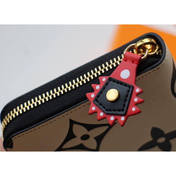 【大人気新作】LOUIS VUITTON アイテム ジッピーウォレット【LV Crafty】M69727