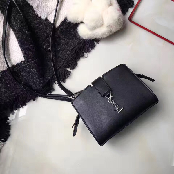 サンローラン バッグ コピー  TOY CABAS BAG トイ カバス バッグ Black ブラック 452322BJ50J 1000