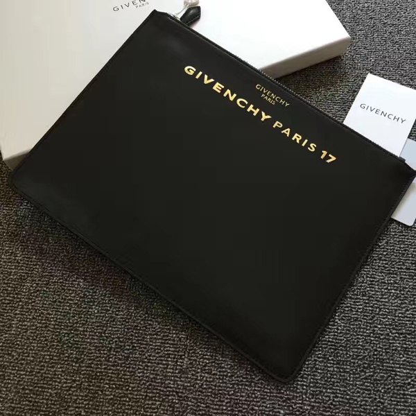 ジバンシィスーパーコピー GIVENCHY クラッチバッグ PARIS 17 レザー ロゴクラッチバッグBK06061565