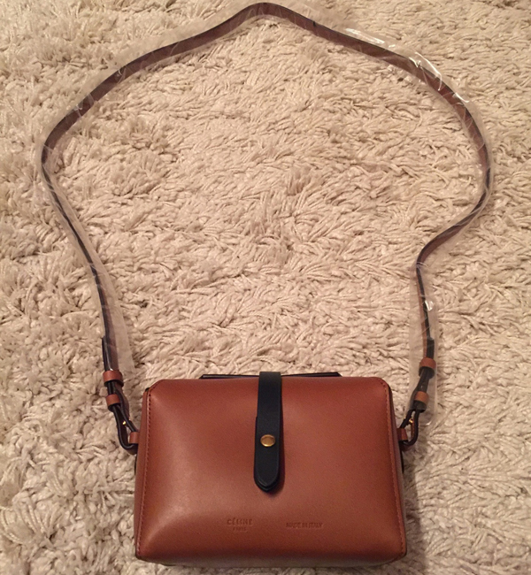 セリーヌ バッグ スーパーコピーローラ愛用 CELINE 2016SSNEW BOX ON STRAP TAN 106003ABC.04LU