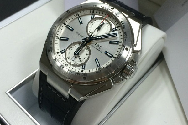 IWC インヂュニア スーパーコピークロノグラフレーサー IW378509