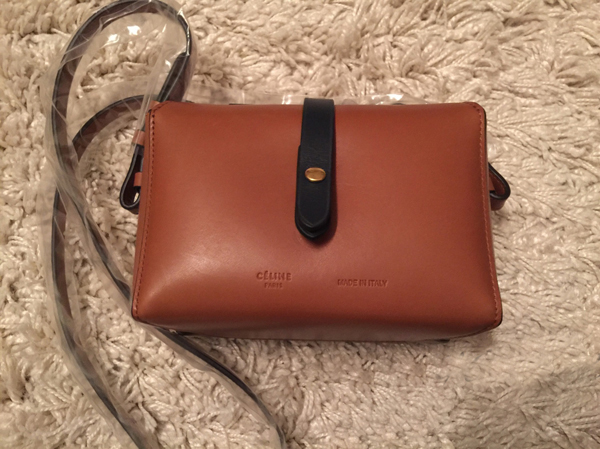 セリーヌ バッグ スーパーコピーローラ愛用 CELINE 2016SSNEW BOX ON STRAP TAN 106003ABC.04LU