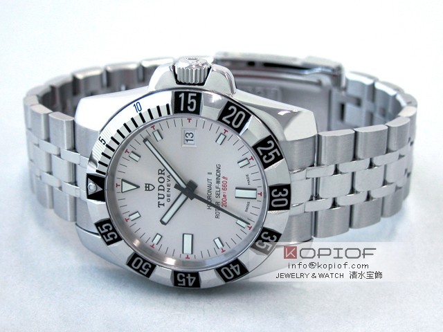 チュードル スーパーコピーTUDOR ハイドロノートII 5列ブレス 20030 シルバー