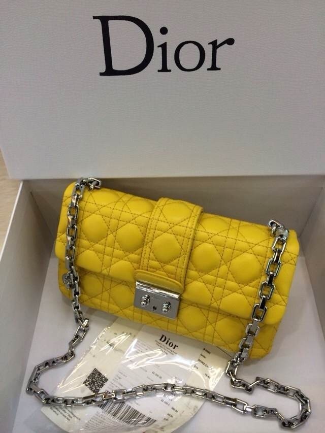 ディオール バッグ スーパーコピーMiss Dior in Lamb