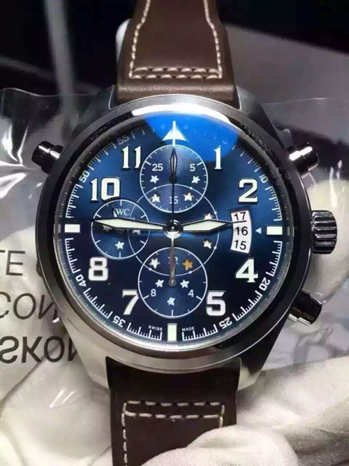 IWC パイロットウォッチ スーパーコピーダブル クロノグラフ プティ・プランス リミテッド IW371807