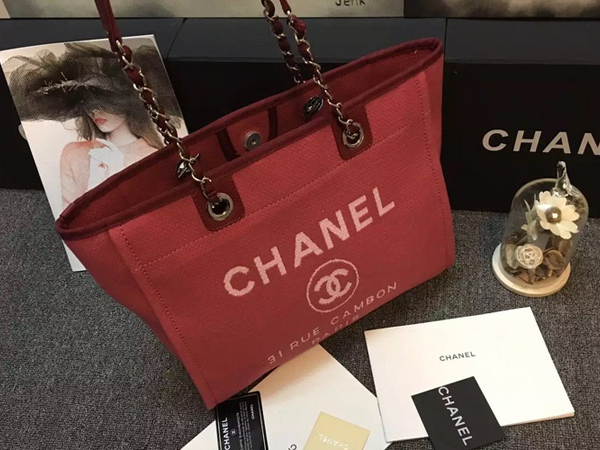 シャネル  トートバッグ スーパーコピーCHANEL 新作デニムバッグ ドーヴィルライン ロゴマーク ルージュレッド トワルキャンバス a66941y07492 ブランド