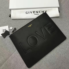 ジバンシィスーパーコピー GIVENCHY クラッチバッグ LOVE スターエンボス レザー