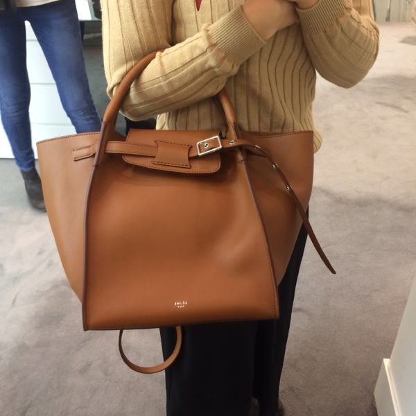 CELINE トートバッグ 新作 Big Bag 183313A4T.04LU ビッグバッグ スモール タン セリーヌコピー