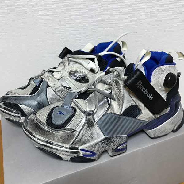 VETEMENTS X Reebok メンズ スニーカー ヴェトモン リーボック ポンプフューリー 偽物 VETEMENTSスニーカー