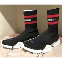 VETEMENTS×Reebok ヴェトモン リーボック コピー レアニットソックススニーカー ...