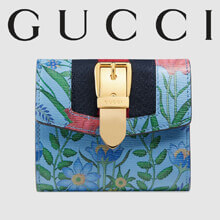 グッチ 財布 コピー GUCCI 折りたたみ財布 シルヴィーニューフローラルプリントレザーウォレ...