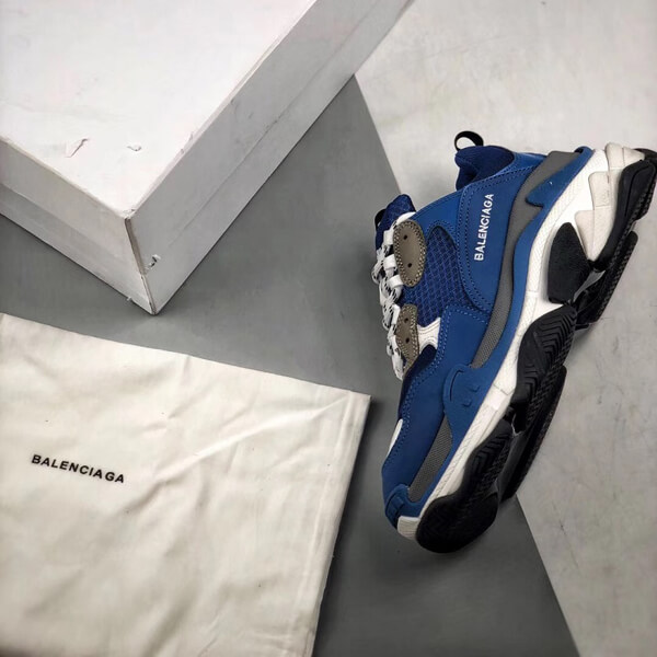 バレンシアガ トリプルs コピー BALENCIAGA Triple Sスニーカー 533878 W09O8 4171