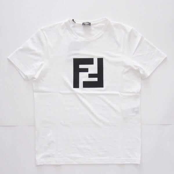 フェンディコピーFENDI ロゴパッチ コットン Tシャツ ホワイト FAF532A54P 正面のＦＦロゴがアピール