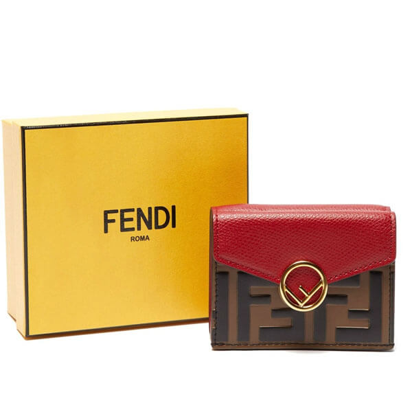 FENDI F is Fendi コンパクトな エフ イズ フェンディコピー三つ折り財布