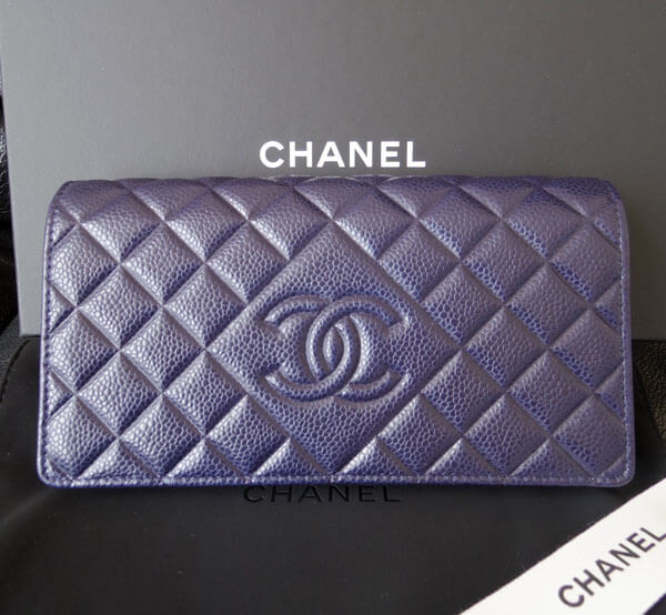 CHANELFAN必見 欲張り Flap wallet ネイビー キャビア カーフスキン クラッシックで上品