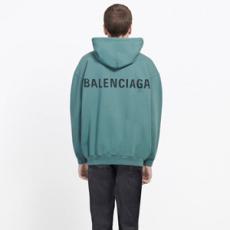 バレンシアガ パーカー コピー BALENCIAGA バックロゴ入り フーディ