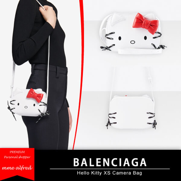 2020超限定バレンシアガコピー 【BALENCIAGA&Hello Kittyコラボ】Camera Bag XS