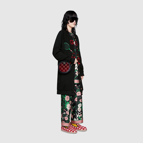 2020日本未発売新作 グッチ偽物 GUCCI GGベルベットラウンド ショルダーバッグ 574978 9TIKT 6464