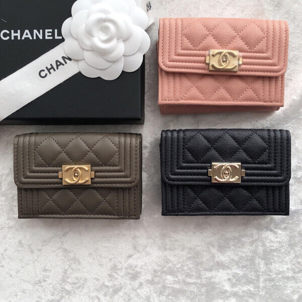  CHANEL レプリカ ナノウォレット ボーイシャネル 三つ折り (420339213)