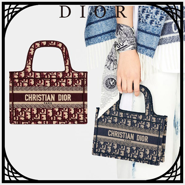 新作★DIOR★ ディオール スーパーコピーオブリーク キャンバス バッグ BOOK TOTE MINI★待望のミニサイズ★入手困難!! M1271ZRIW_M974