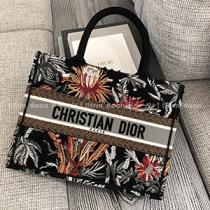 Dior ブックトート コピー 2020SS新作 DIOR BOOK TOTE S フラワー ブ...