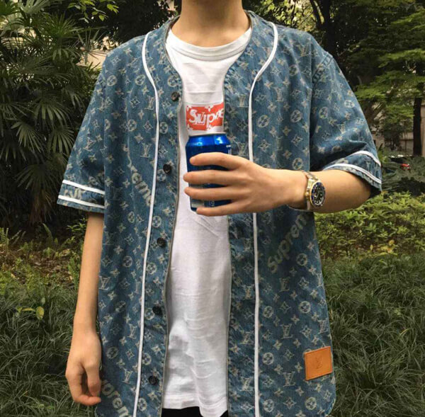 ルイヴィトン×シュプリーム コピー ベースボールシャツ ブルー 1A3F9U MONOGRAM ルイヴィトン×シュプリーム LOUIS VUITTON×SUPREME BASEBALL