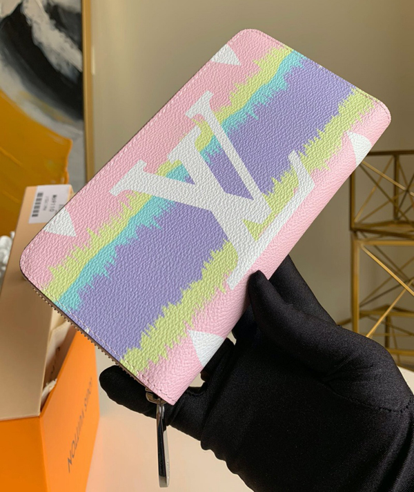 ルイヴィトン財布 偽物 ジッピー LOUIS VUITTON エスカル ESCALE W M68841 2020年春夏新作♡超限定で争奪戦