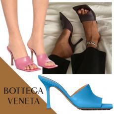 VIP新作【Bottega Veneta】ボッテガヴェネタ ヒールサンダル コピーキルティングレザーのスクエアソールフラットスライドサンダル 610538VBSF09122