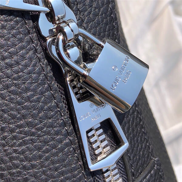 ルイヴィトン リュック コピー 個性派バッグ アルマンド Louis Vuitton バックパック M42687