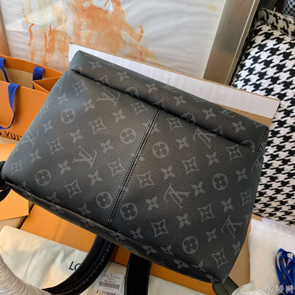 ルイヴィトン リュック メンズ コピー DISCOVERY バックパック Louis Vuitton ロゴが光る☆最新/限定 M45218