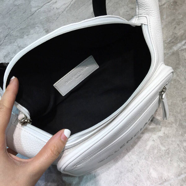  バレンシアガ ウエストポーチ スーパーコピー BALENCIAGA ベルトバッグ Everyday leather