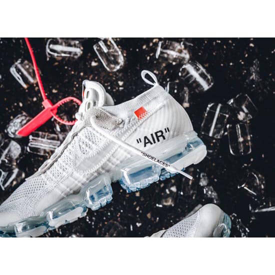 ホワイト オフホワイト ナイキ レプリカ 激安 OFF-WHITE × AIR VAPORMAX “BLACK” & “WHITE”ヴェイパーマックス