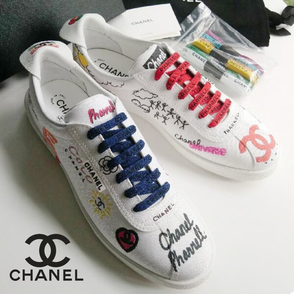 シャネル スニーカー 偽物 ファレル Pharrell CHANEL 激レアスニーカー