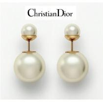 大人気Christian Dior ディオール ピアス コピー トライバルボール