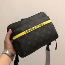 ルイヴィトン メンズ ショルダー バッグ スーパーコピー vuitton メッセンジャー M43...