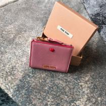 miumiu ラブレター 財布 コピー ハート付き マドラスレザー二折り財布 5ML023_2B...