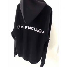 バレンシアガ パーカー コピー BALENCIAGA パーカーフーディ ロゴ パーカー フーディ スーパーコピー