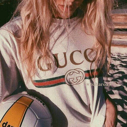  GUCCI ロゴTシャツ グッチスーパーコピーギフトOK ユニセックス