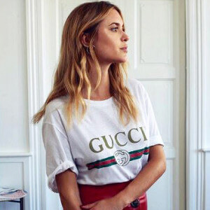  GUCCI ロゴTシャツ グッチスーパーコピーギフトOK ユニセックス