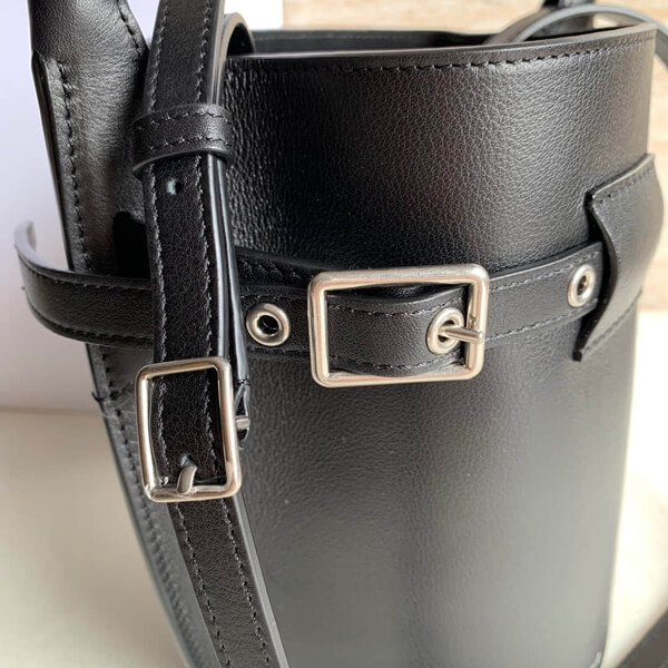 セリーヌ ビッグバッグ タン 偽物 CELINE バケット ナノ BIG BAG BUCKET NANO BLACK187243A4U.38NO