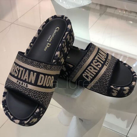 ディオール サンダル コピー 日本未入荷 Dior レディースミュール DWAY SLIDE