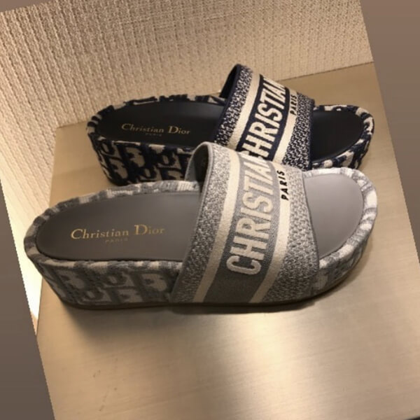 ディオール サンダル コピー 日本未入荷  2020 SS DIOR★DWAY SLIDE IN EMBROIDERED COTTON 各色