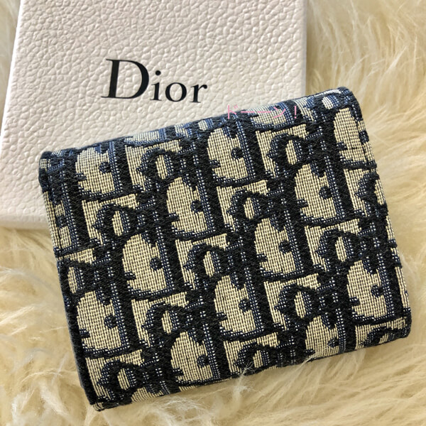 ディオール 財布 コピー Dior Saddle 三つ折りウォレット ブルー  S5621CTZQ_M928