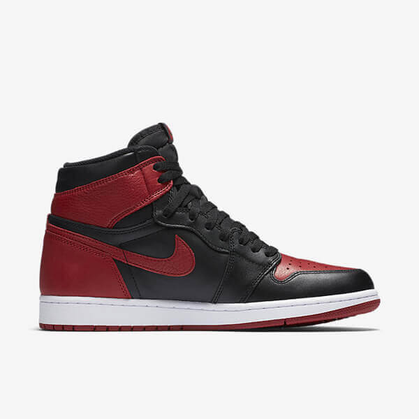 ナイキ☆NIKE AIR JORDAN 1 RETRO HIGH OG BRED 