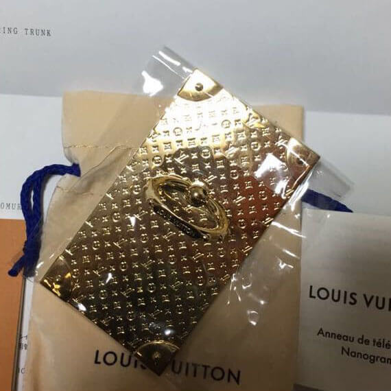 ルイヴィトン バンカーリング コピー注目度NO.1☆大人気 Vuitton TRUNK PHONE RING iphoneケース M63145