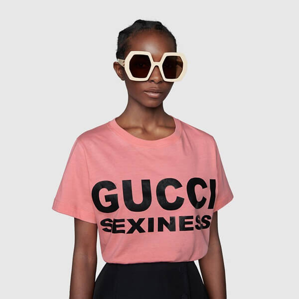 gucci tシャツ スーパーコピー  グッチ tシャツ ロゴ SEXINESS プリント オーバーサイズ616036 XJCK1 9221