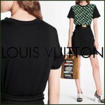 LOUIS VUITTON ルイヴィトン Tシャツ 偽物 バイマテリアル Tシャツ 1A7UEA