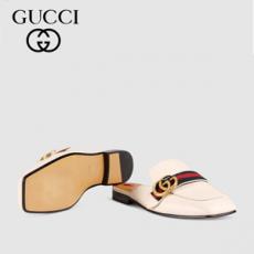 【GUCCI グッチスーパーコピー】☆2019新作入荷人気☆海外限定☆ロゴ ダブルG レザースリッパ