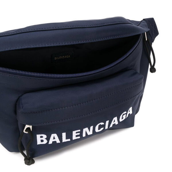 バレンシアガ ベルトバッグ 偽物  ナイロン BALENCIAGA ロゴ ベルトパック BELTBAG